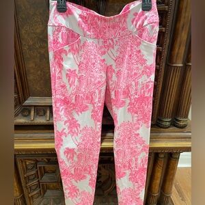 Lilly Pulitzer UPF 50+ Luxletic 25” Corso Cropped Pants